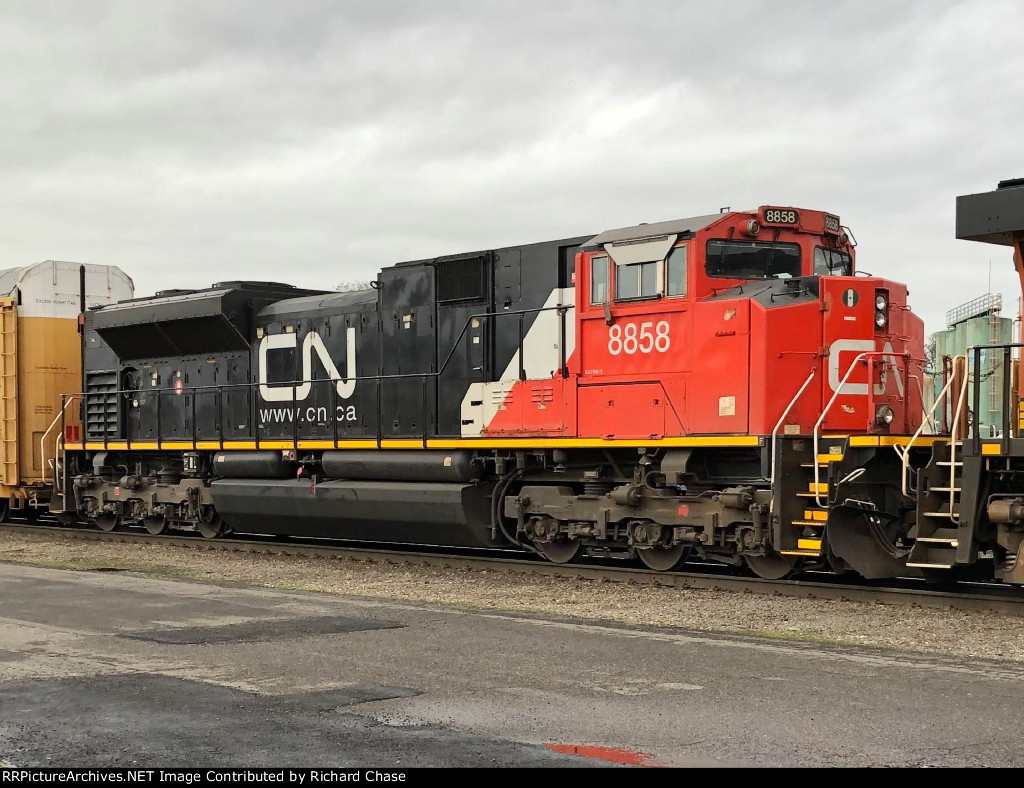 CN 8858